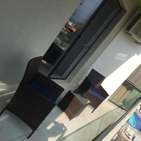 Umi Apartment Alezzi Resort Navodari Ngoại thất bức ảnh