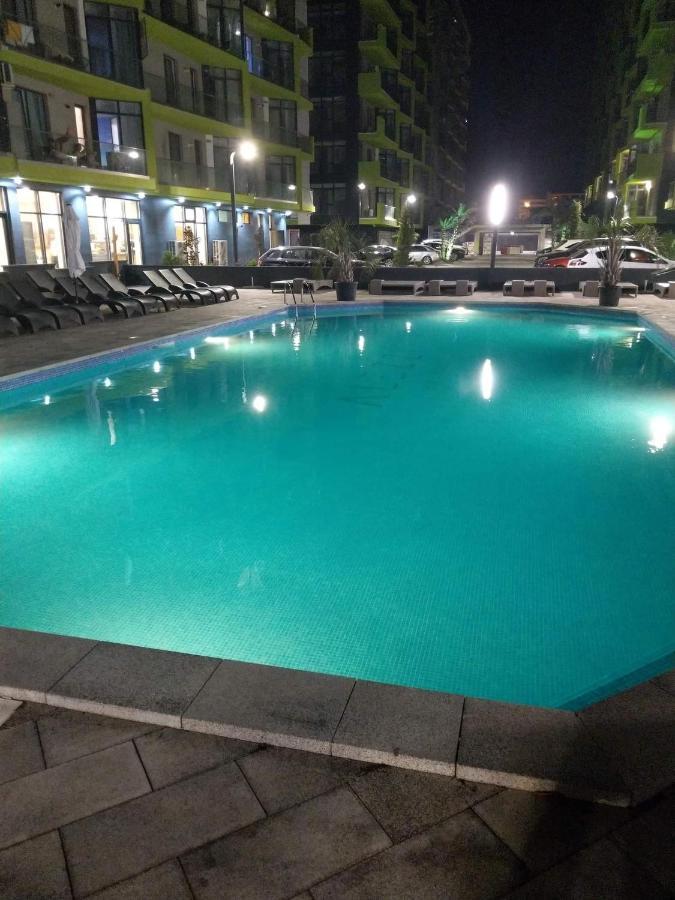 Umi Apartment Alezzi Resort Navodari Ngoại thất bức ảnh