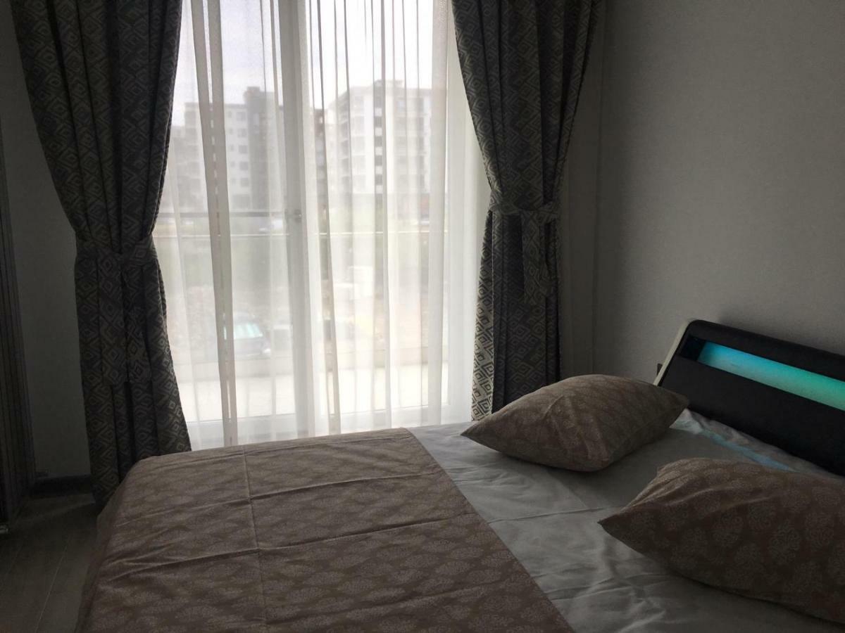 Umi Apartment Alezzi Resort Navodari Ngoại thất bức ảnh